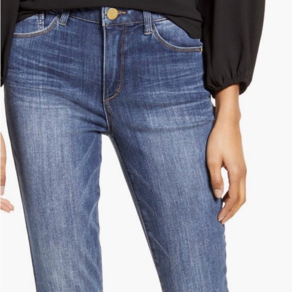 Wit & Wisdom Ab Solution HighWaist Raw Hem Skinny Crop
Jeans Sz 10 fromNordstrom